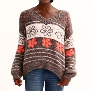 SO Womens V-Neck Pullover Sweater Oversized Chunky Knit Brown Daisy XS
